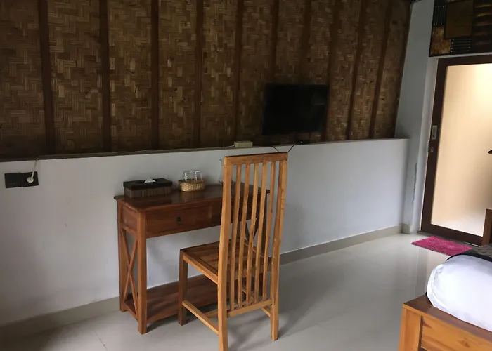 Bintang 3*
